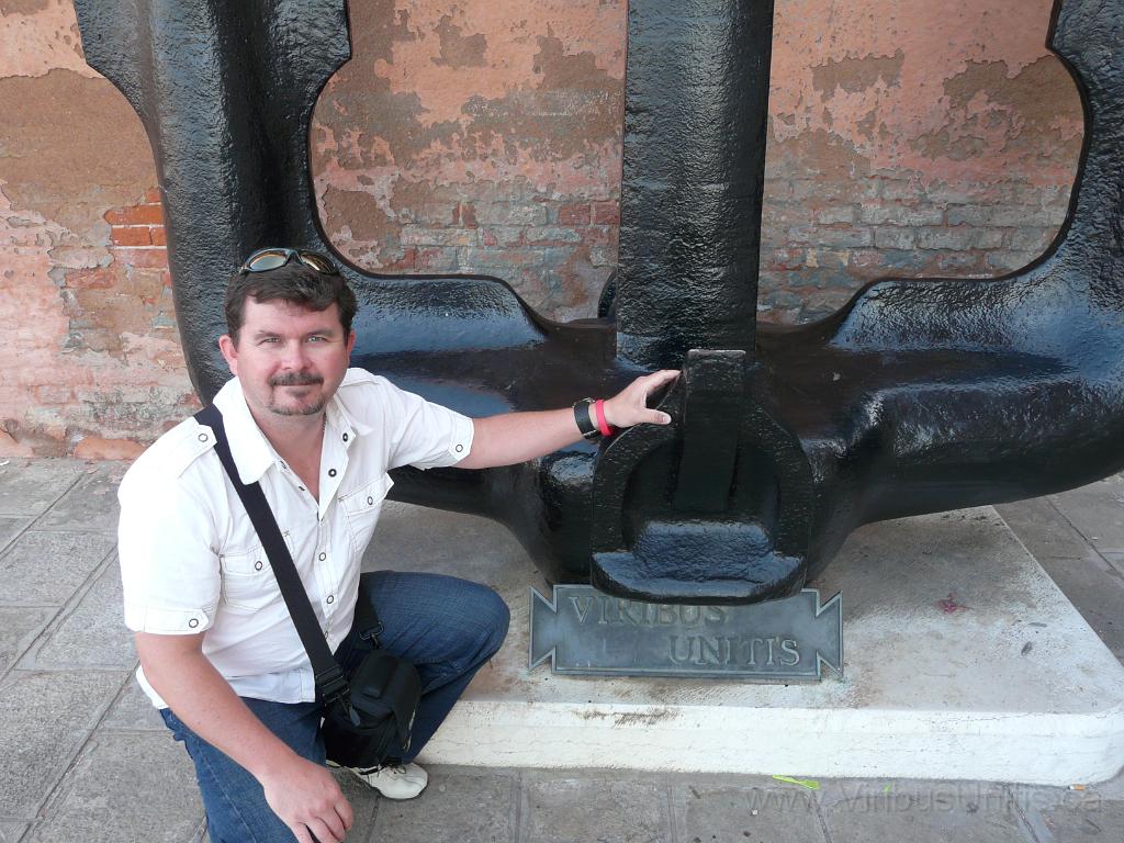 P1060705.JPG - Andrew Wilkie with AH Navy Battleship Tegetthoff - 8200 kg anchor.