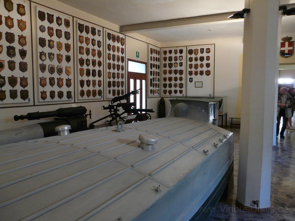 P1060741.JPG - Explosive motorboat MT (Motoscafo da Turismo) also known as barchino