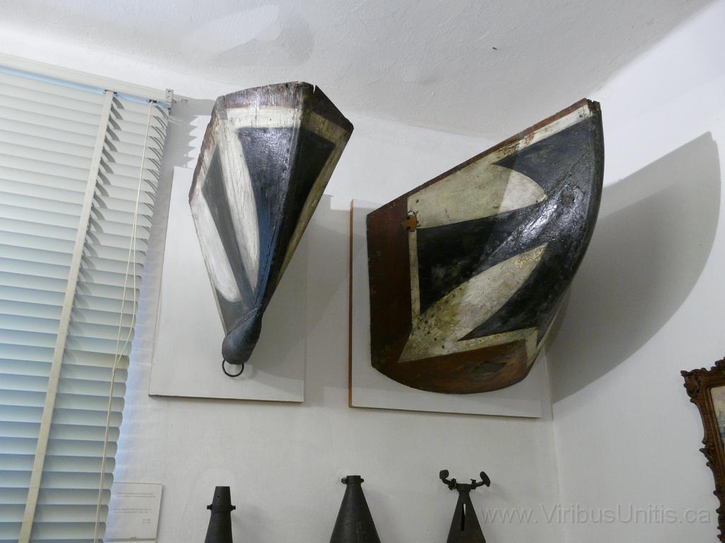 P1060782.JPG - AH Navy Float Bows