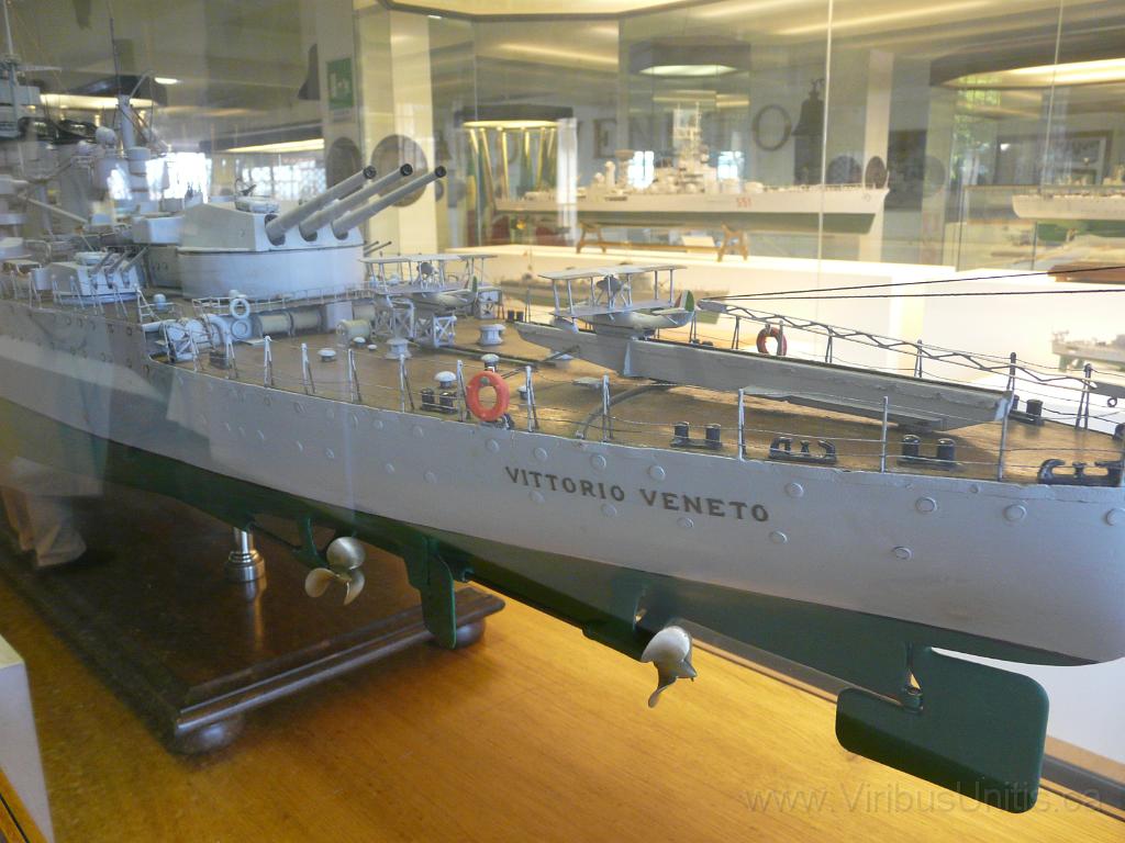 P1060807.JPG - Italian Battleship Vittorio Veneto