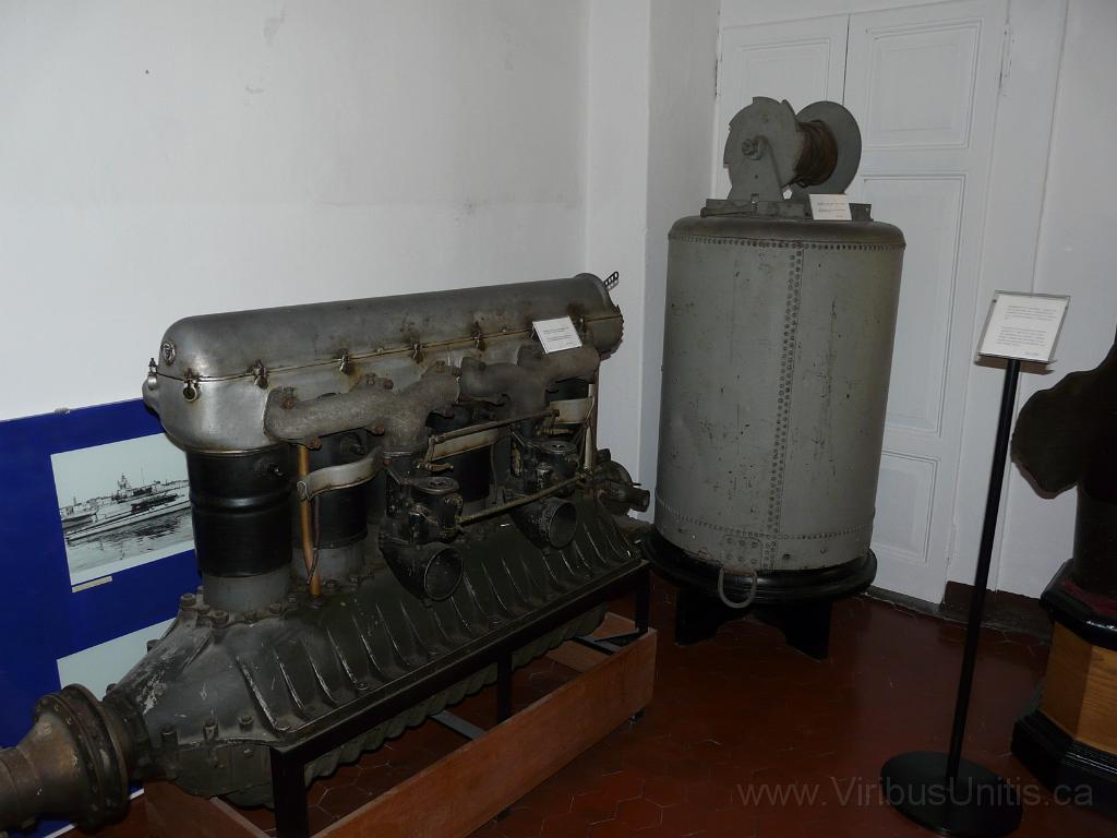 P1060836.JPG - MAS engine